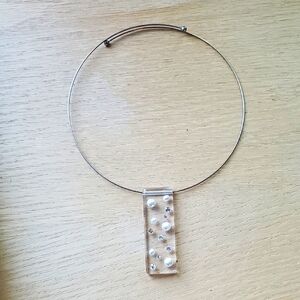 Vintage Resin Pendant Necklace